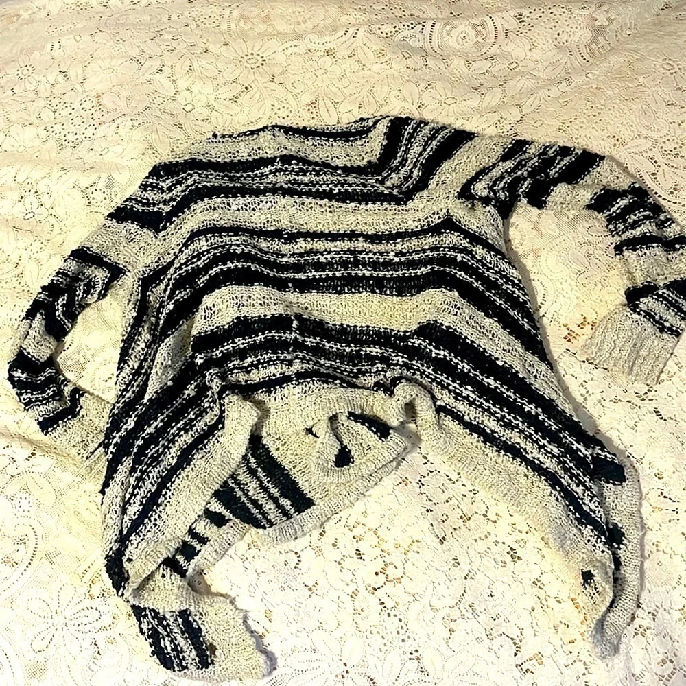 O’Neill waterfall boho skater stripe open knit crochet sweater coastal cardigan - Picture 2 of 6